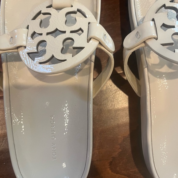 Tory Burch cloud lug new - Picture 7 of 8